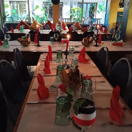 Restaurant Le Chanel Hotel Loyes